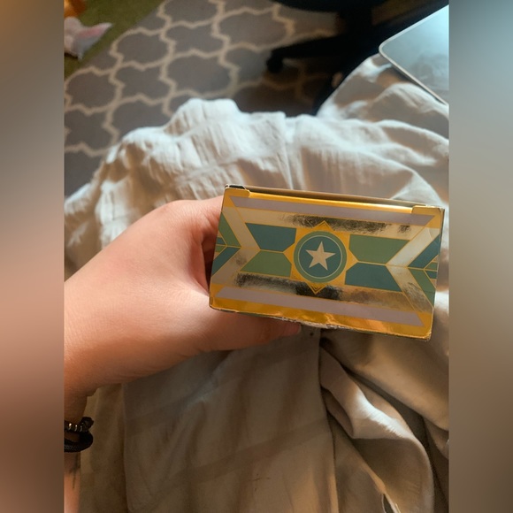 NWT First Aid Beauty Skincare Set - Picture 6 of 6